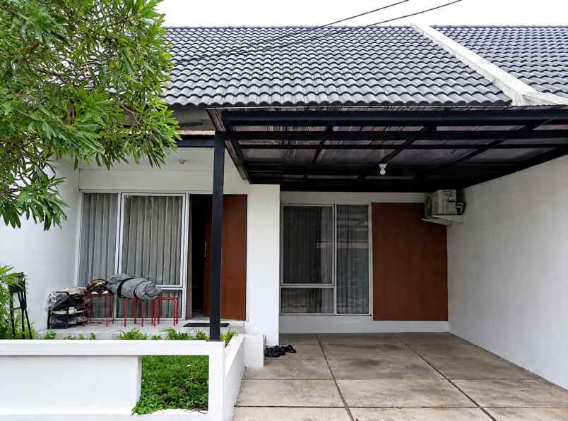 dijual rumah bojongsari depok