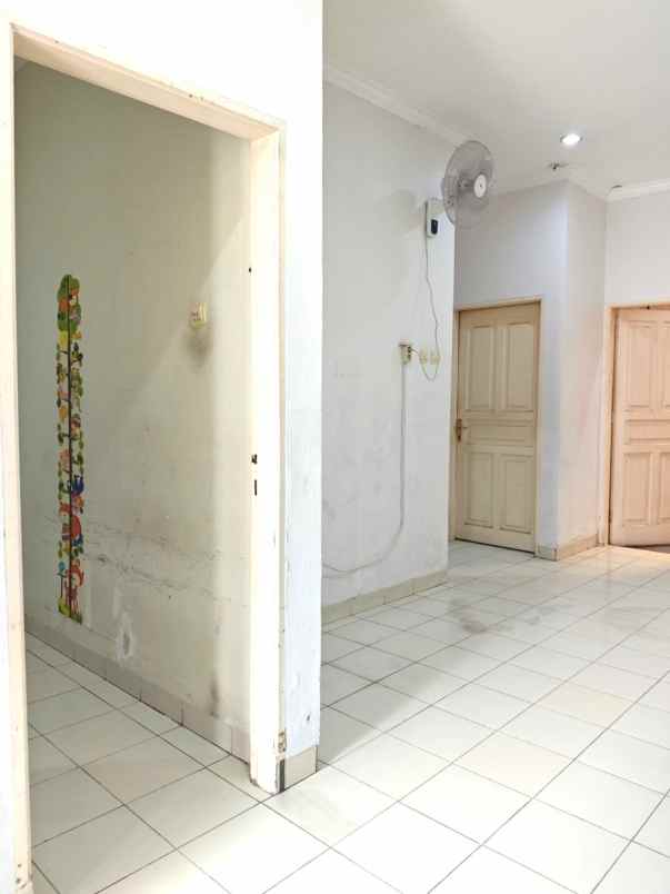 dijual rumah boulevard hijau harapan