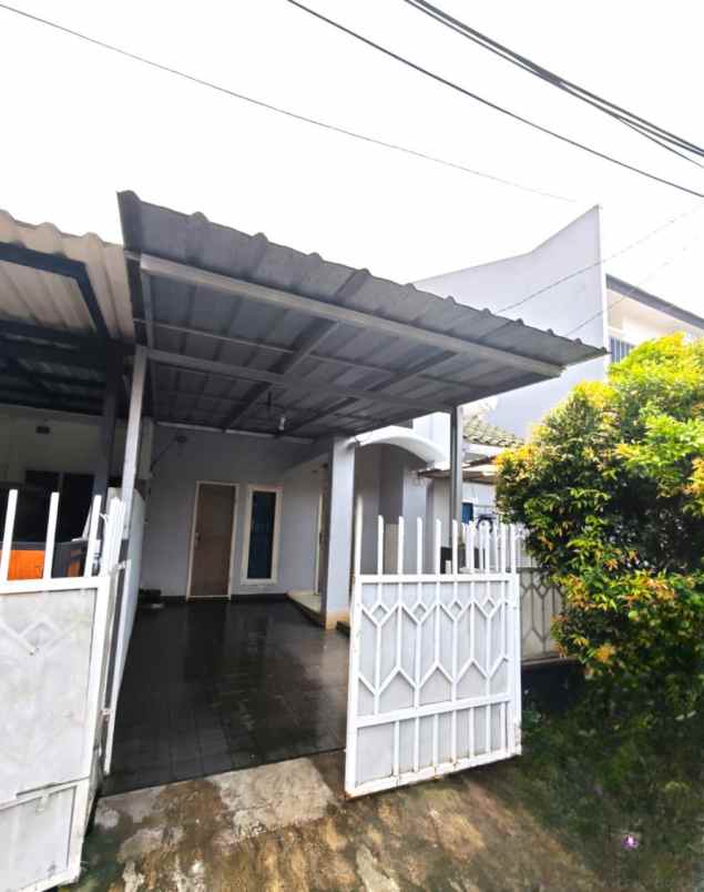 dijual rumah boulevard hijau harapan