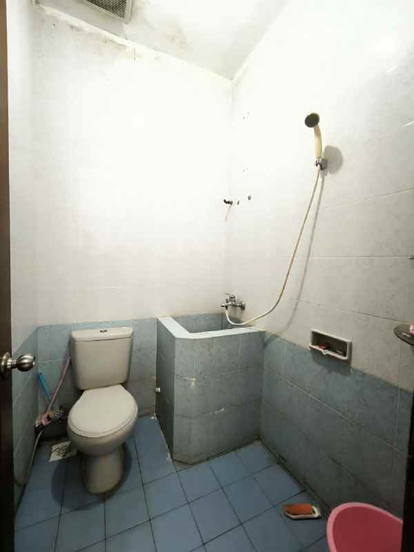 dijual rumah bumi marina emas