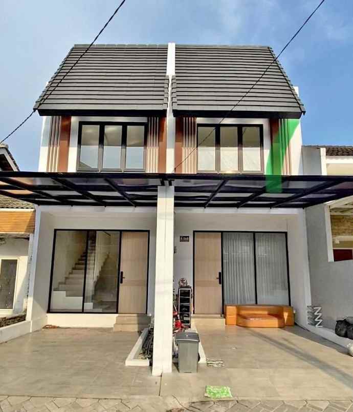 dijual rumah cemorokandang