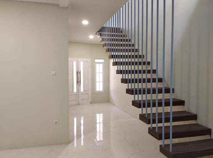 dijual rumah ciganitri