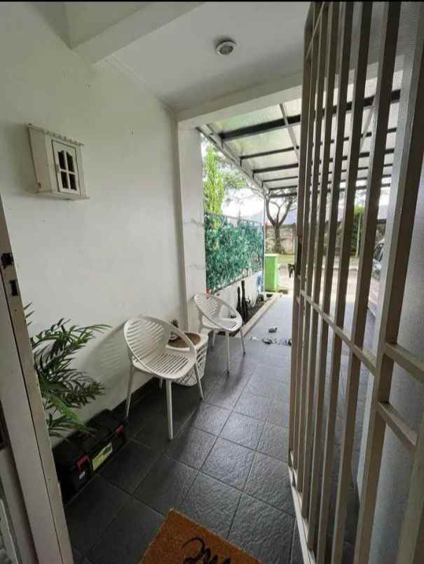 dijual rumah ciganitri