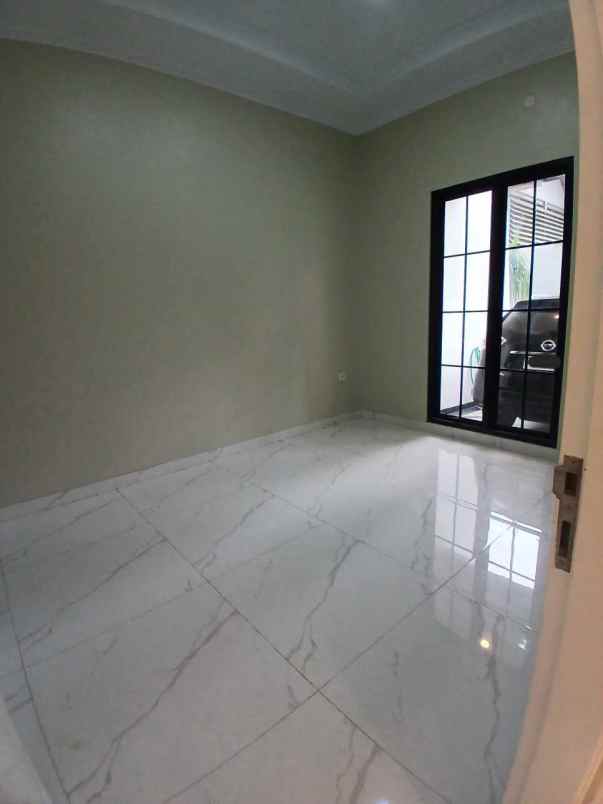 dijual rumah ciganjur