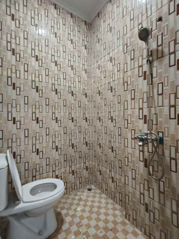 dijual rumah cigugur ciwaruga