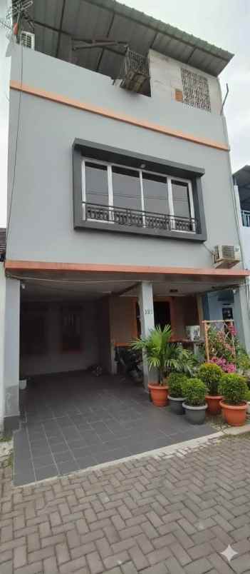 dijual rumah cihanjuang