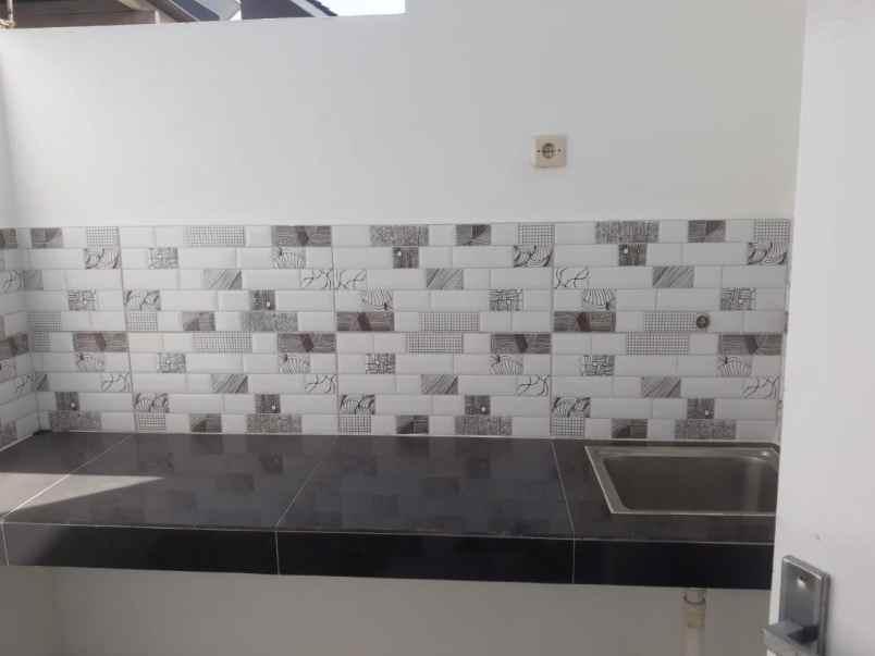 dijual rumah cileungsi kidul