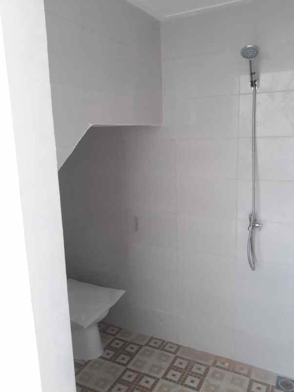 dijual rumah cileungsi kidul