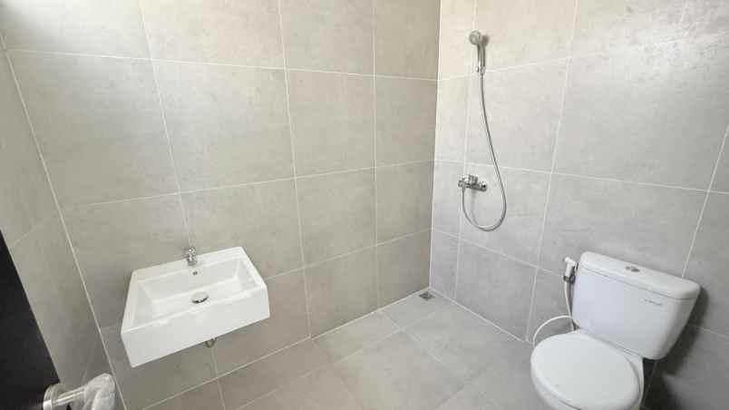 dijual rumah citra garden sidoarjo