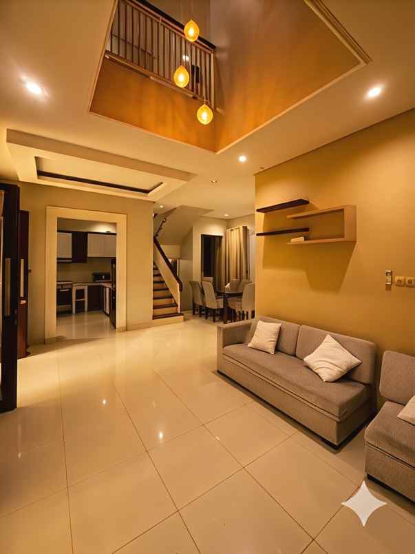 dijual rumah citragran cibubur