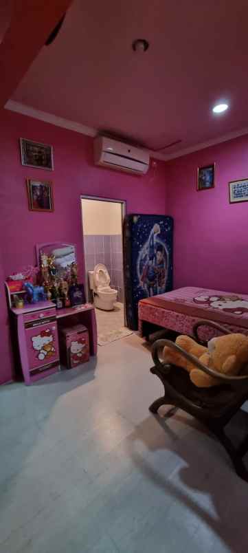 dijual rumah cluster burgundy