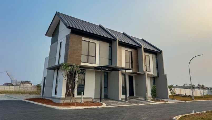 dijual rumah cluster chelia scg