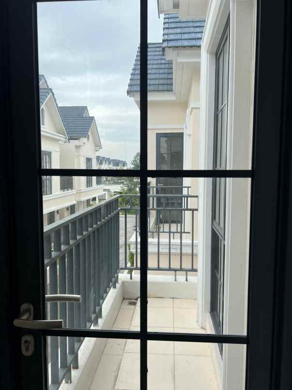 dijual rumah cluster margonite lavon 2