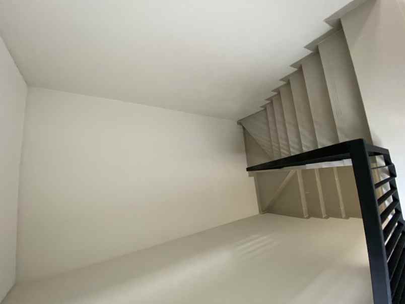 dijual rumah cluster northbend puri