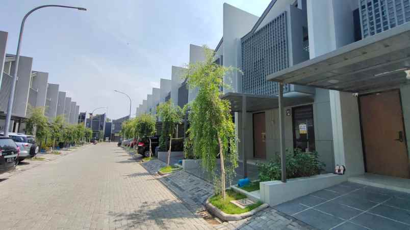 dijual rumah cluster o2 grand wisata