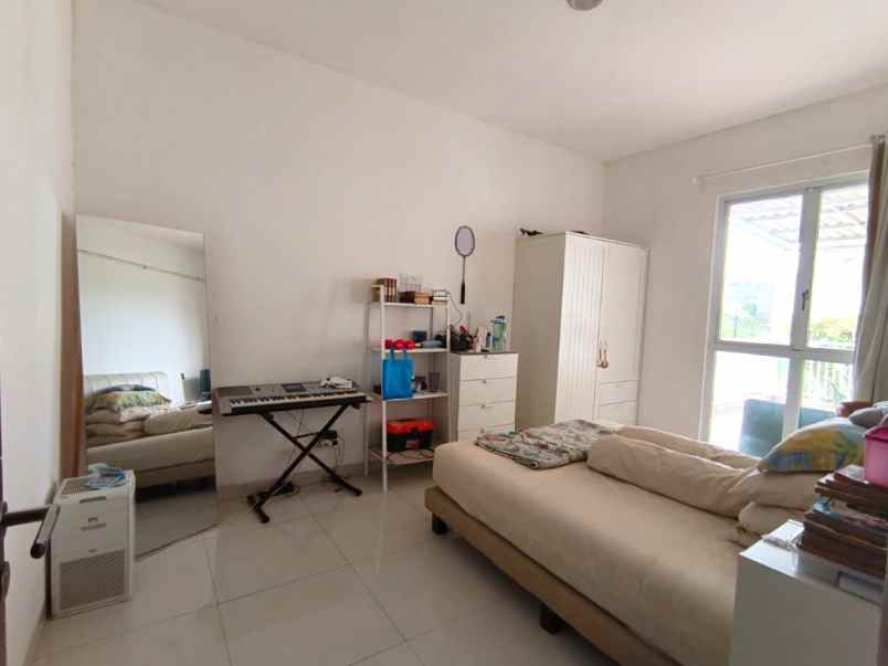 dijual rumah cluster palm spring jgc