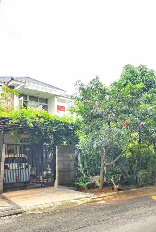 dijual rumah cluster regina metland cakung