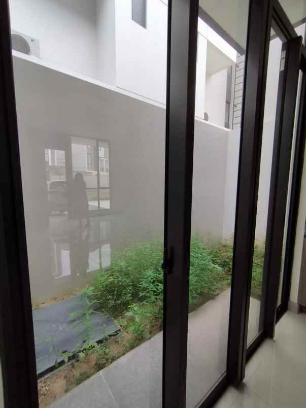 dijual rumah cluster sentarum asya jgc