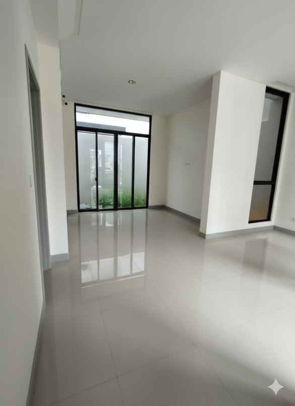 dijual rumah cluster sentarum asya jgc