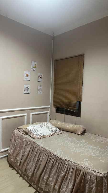 dijual rumah cluster valeria metland