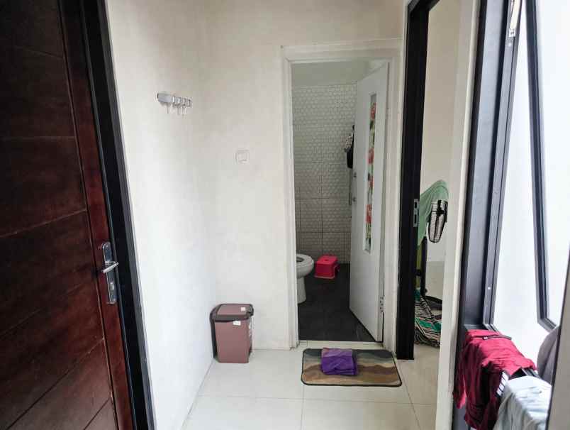 dijual rumah curug bojongsari depok