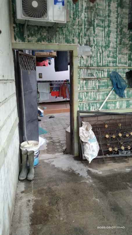 dijual rumah dan siap huni