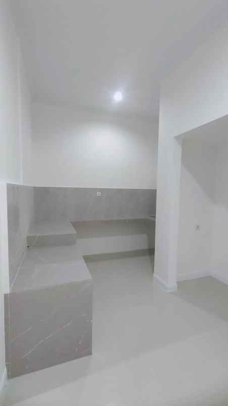 dijual rumah delatinos bsd city tangsel