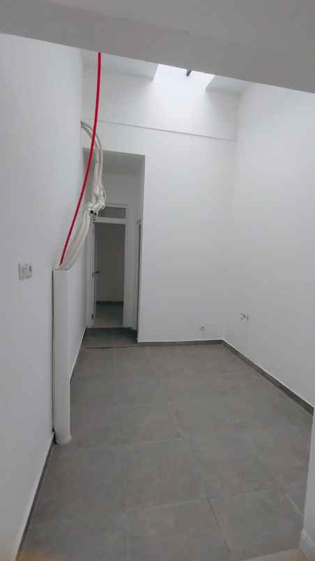 dijual rumah delatinos bsd city tangsel