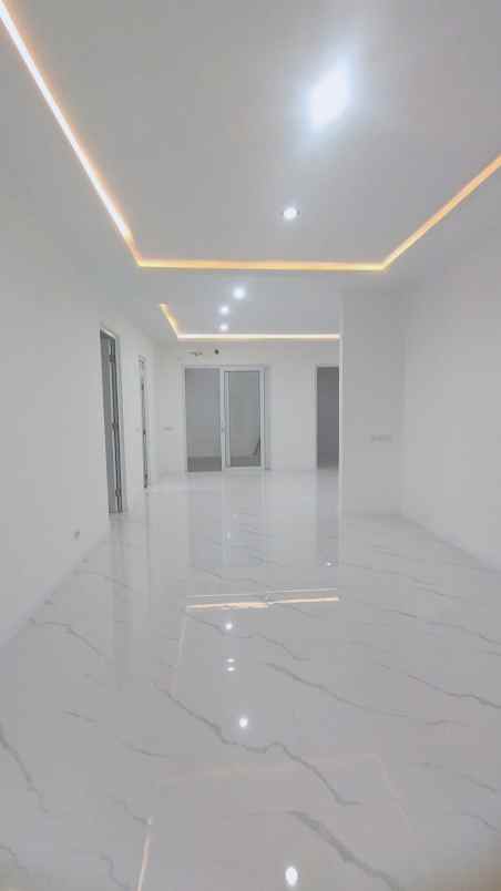 dijual rumah delatinos bsd city tangsel