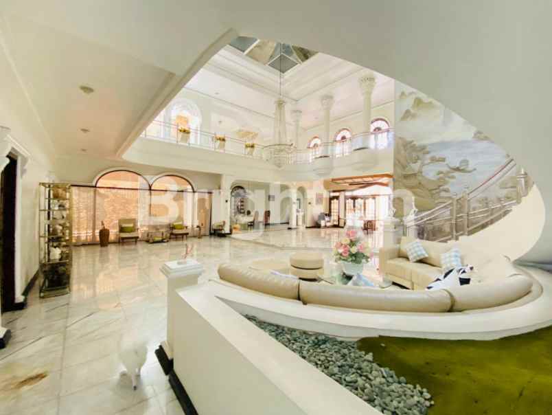 dijual rumah dharmahusada