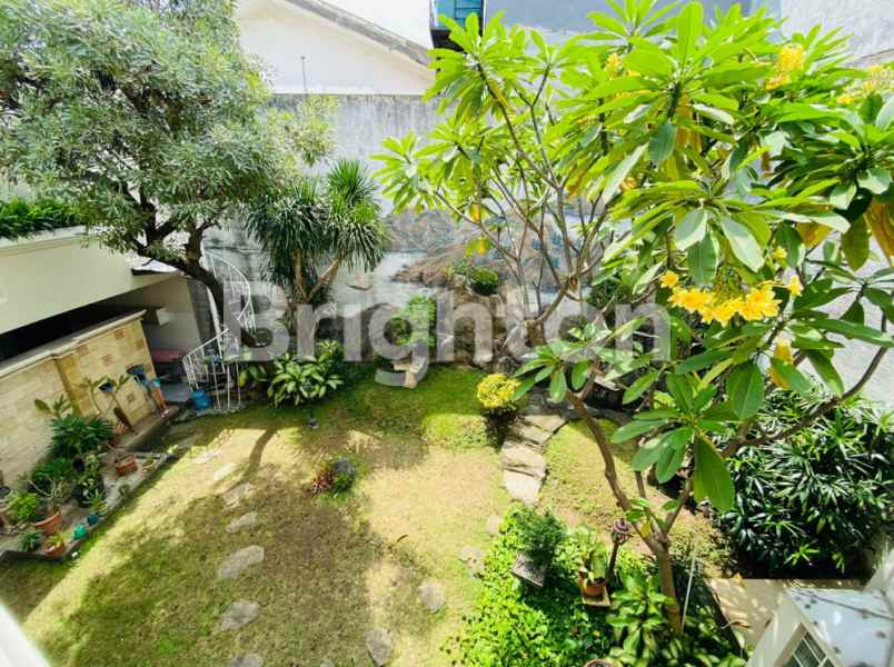 dijual rumah dharmahusada