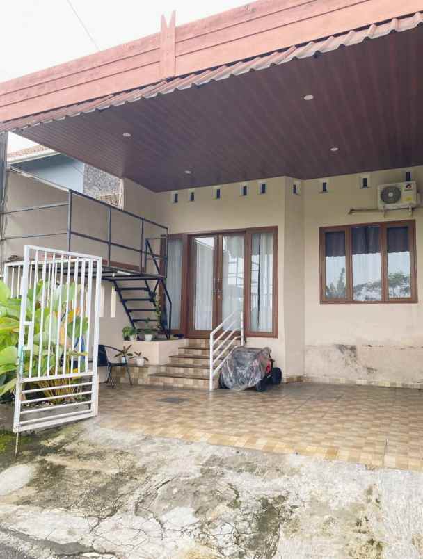 dijual rumah di beringin ngaliyan semarang