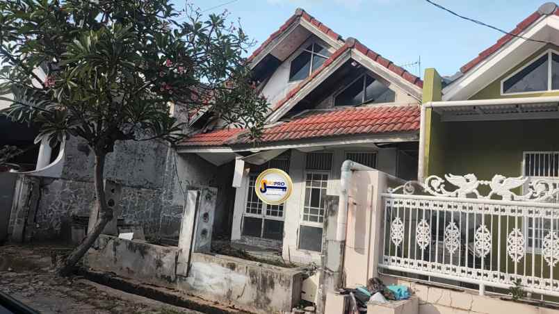 dijual rumah di daerah permata harapan indah
