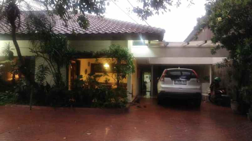 dijual rumah di jalan bangka jakarta selatan