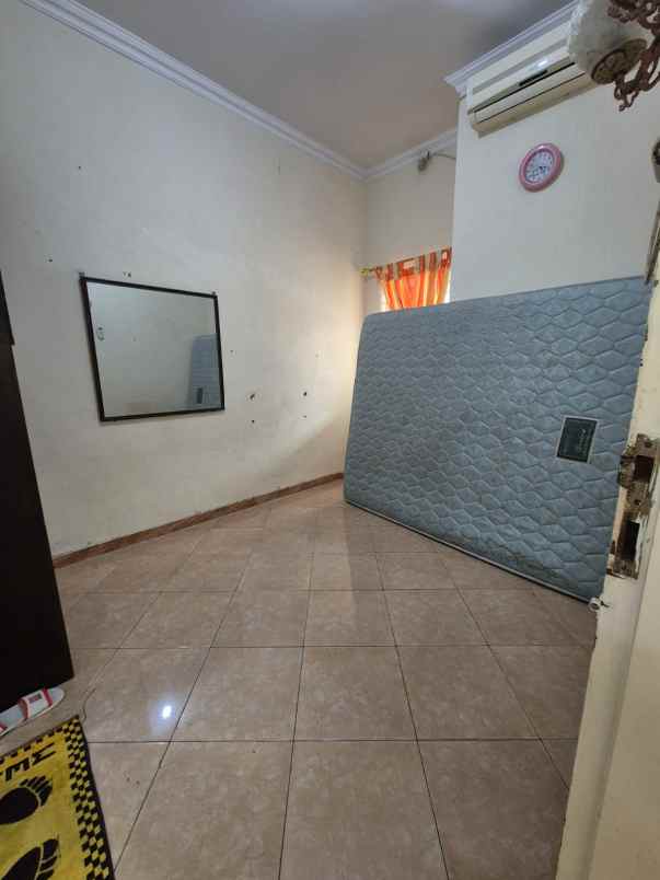 dijual rumah di sentimen semarang