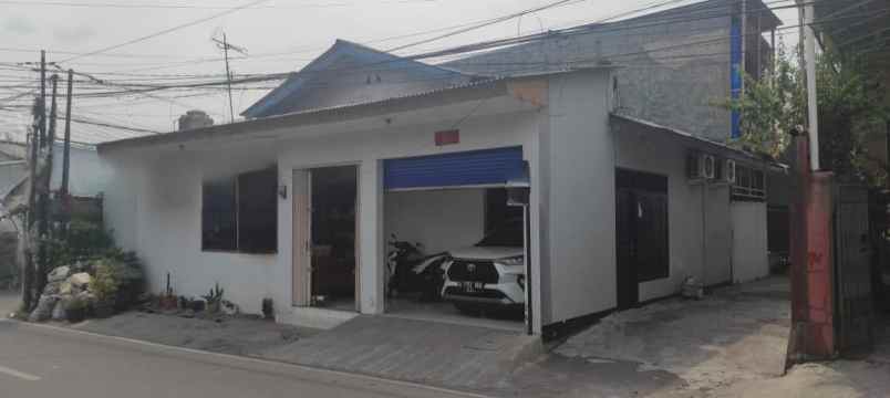 dijual rumah duren sawit