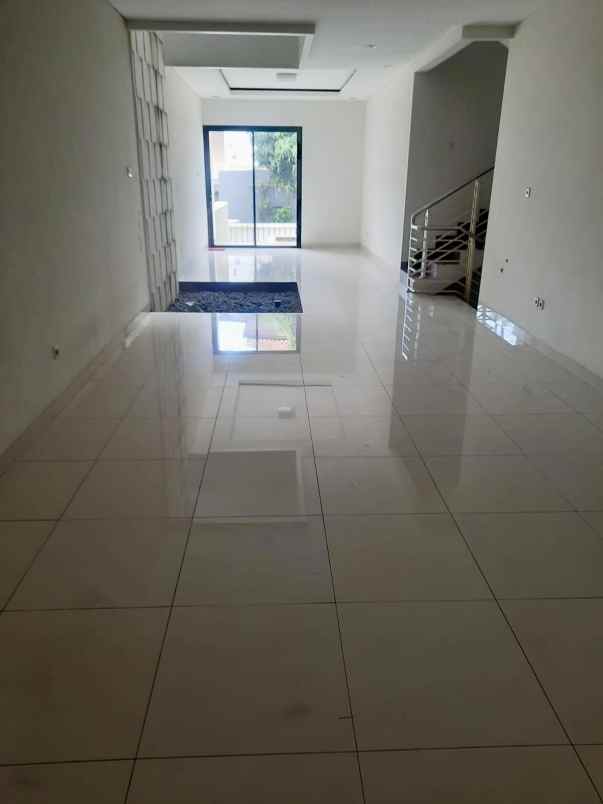 dijual rumah gading cipta residence