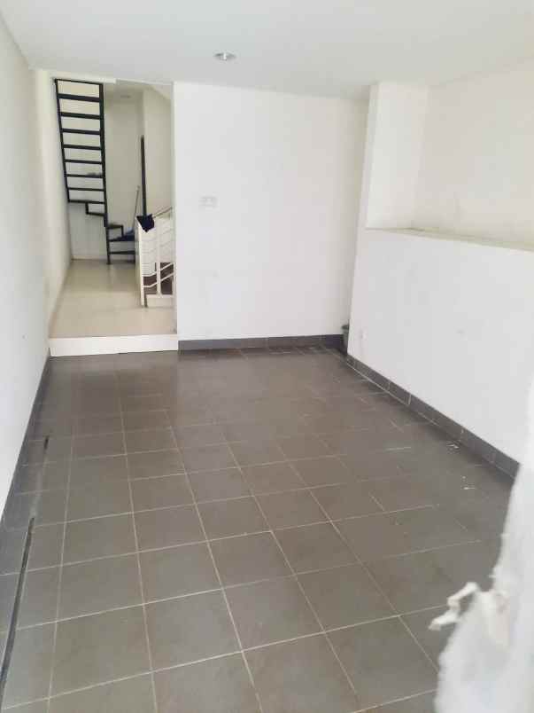 dijual rumah gading cipta residence