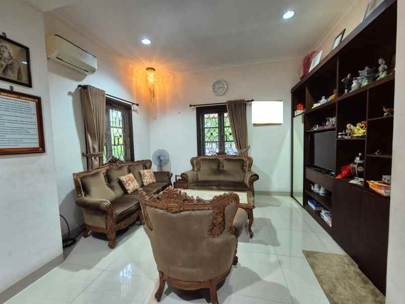 dijual rumah gading residence kelapa gading