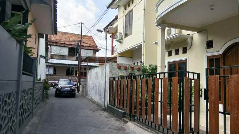 dijual rumah gg sejahtera