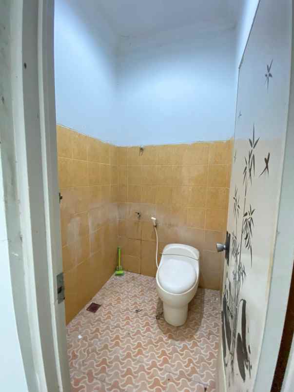 dijual rumah graha permata surya ngadirgo