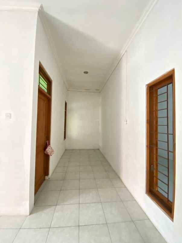 dijual rumah graha permata surya ngadirgo