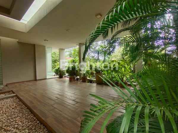 dijual rumah grand peninsula park