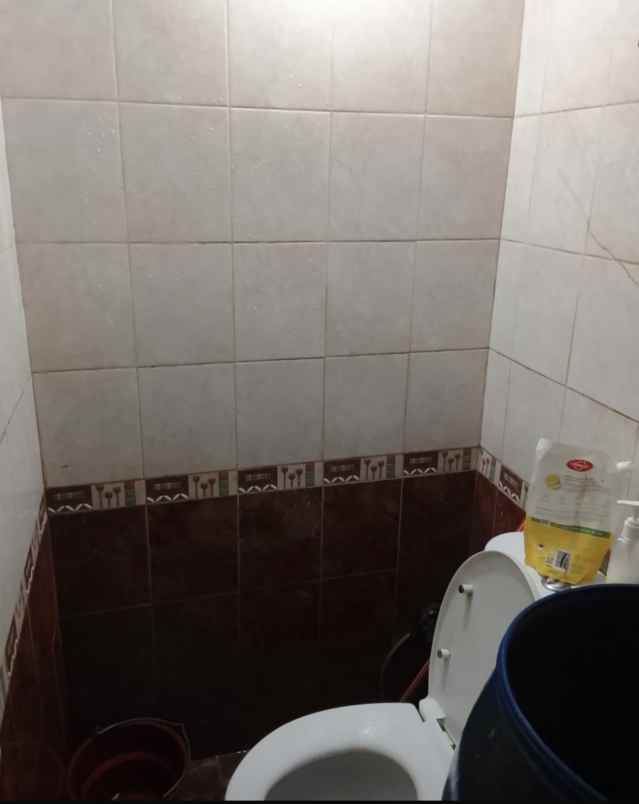 dijual rumah harapan indah