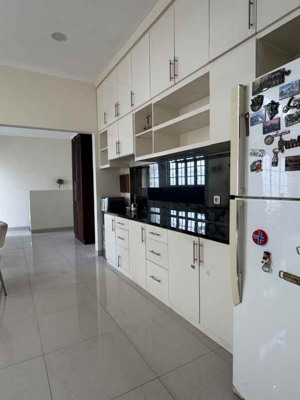 dijual rumah hook jl alam tajur residence bogor timur