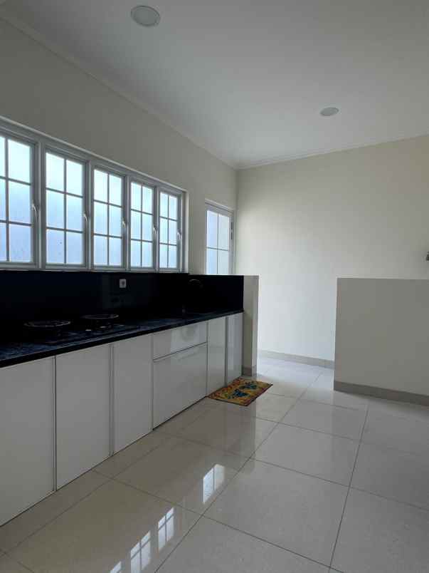 dijual rumah hook jl alam tajur residence bogor timur