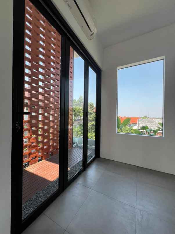 dijual rumah jagakarsa