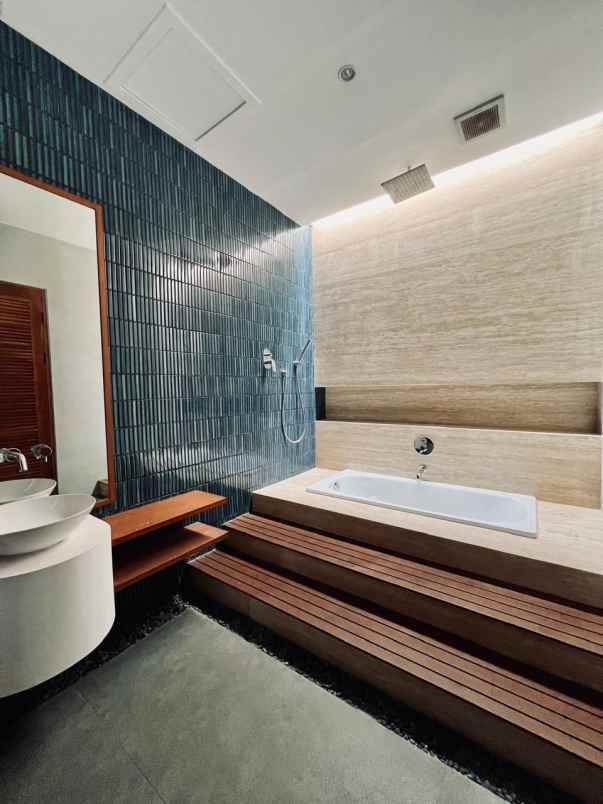 dijual rumah jagakarsa