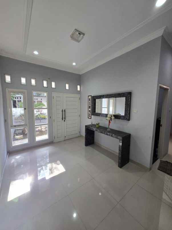 dijual rumah jagakarsa