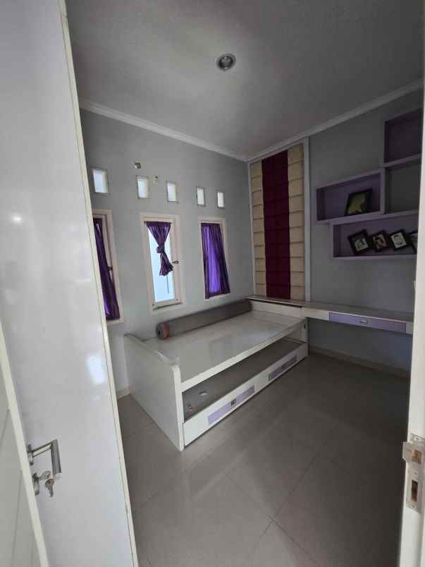 dijual rumah jagakarsa